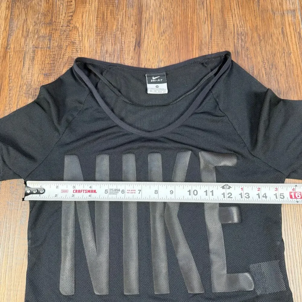 Nike Dri-fit XS black mesh crop top short sleeve athleisure streetwear